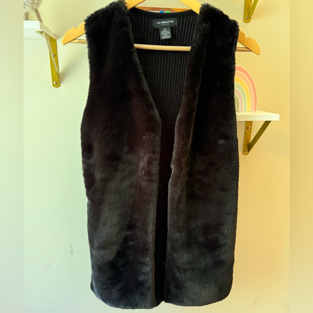 Liz Claiborne faux fur Black Knit Vest